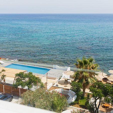 Azure Bay Hotel Ayia Varvara Екстериор снимка